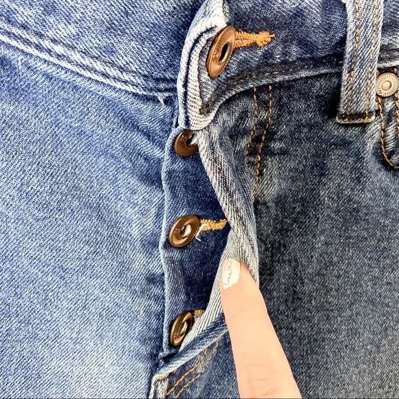 H&M | Men’s Slim Low Waist Light Wash Jean - Picture 4 of 7